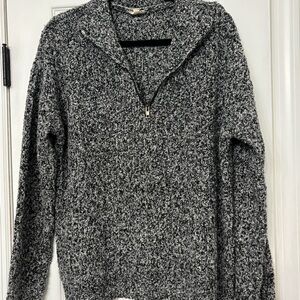 Men's Black and White Sweater